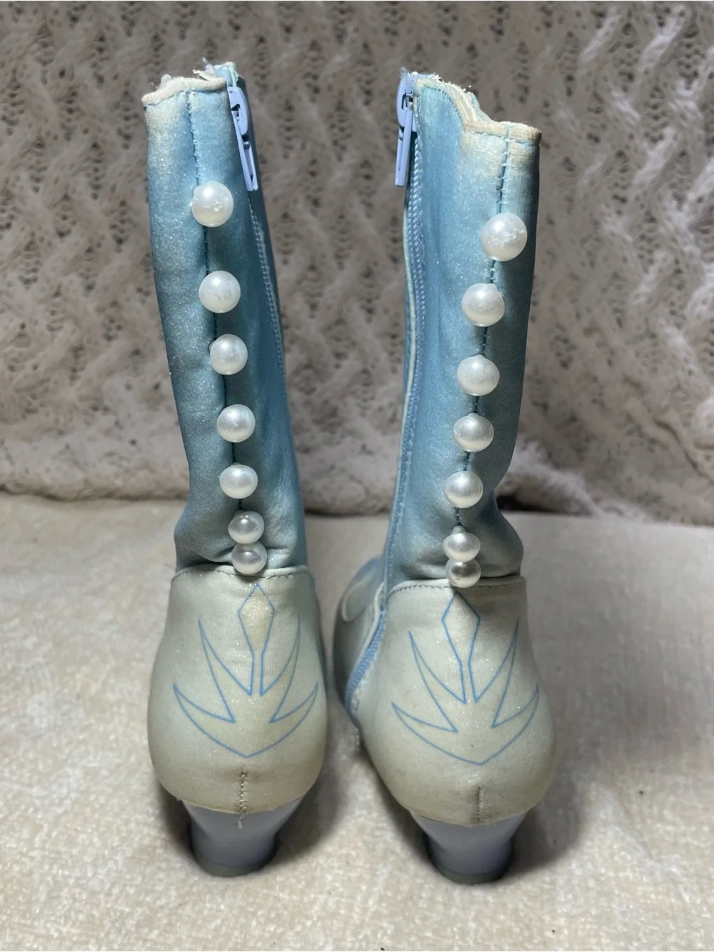 Disney Elsa Light Blue Glitter Snowflake Girl Boots size 13-1